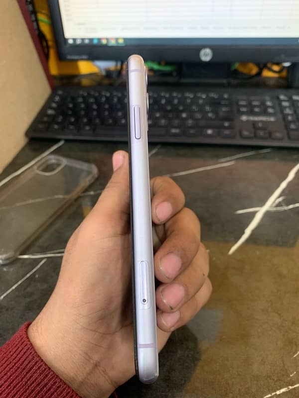 iphone 11 128Gb 5