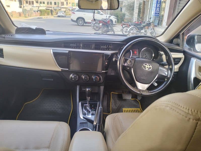 Toyota Corolla Altis 2016 7