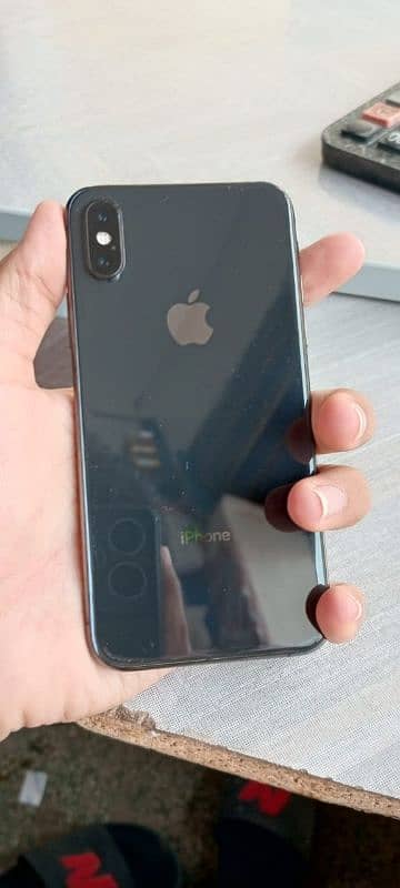 iphone xs non PTA mint condition 0