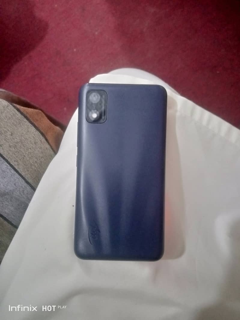 Itel A17 3