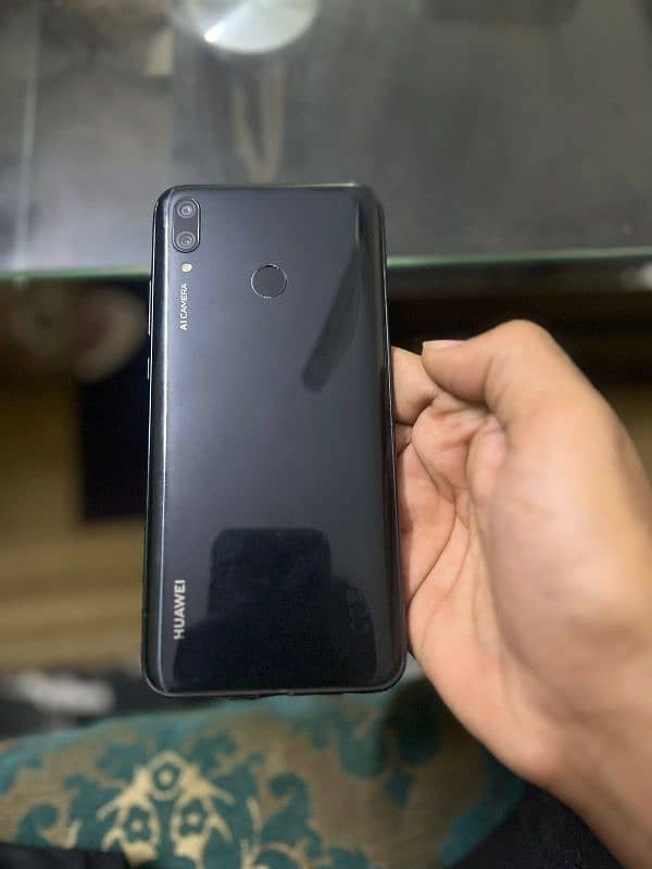 Huawei Y9 4