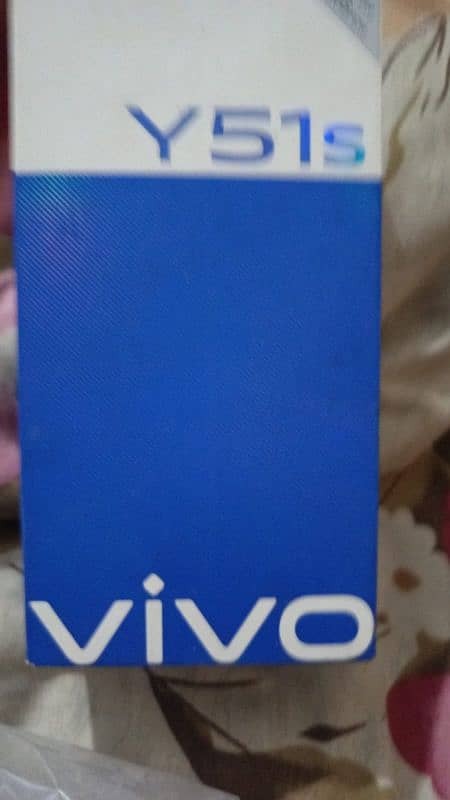 vivo y51s with box 8/12,8 1