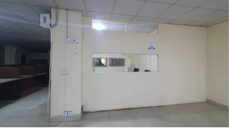 Fully Furnished Area 4500 Square Feet Corporate Office Available For Rent At Main Boulevard Gulberg 3 Lahore 6