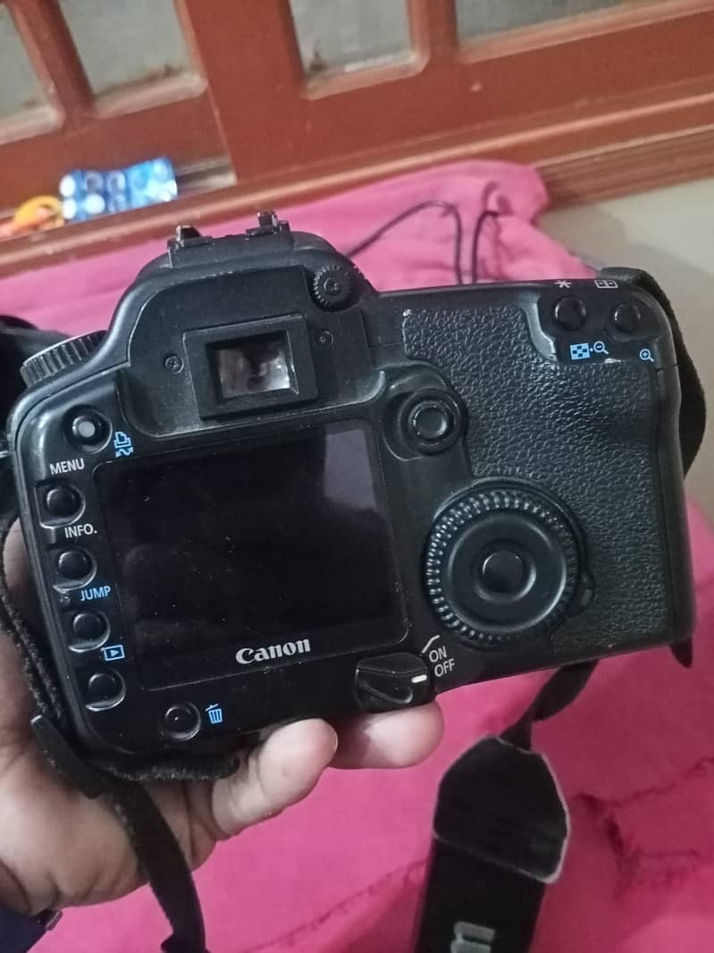 Canon D30 lence size 28-80mm 0