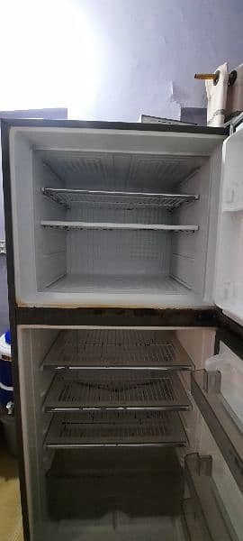 Dawlance health zone refrigerator for urgent sale . 1