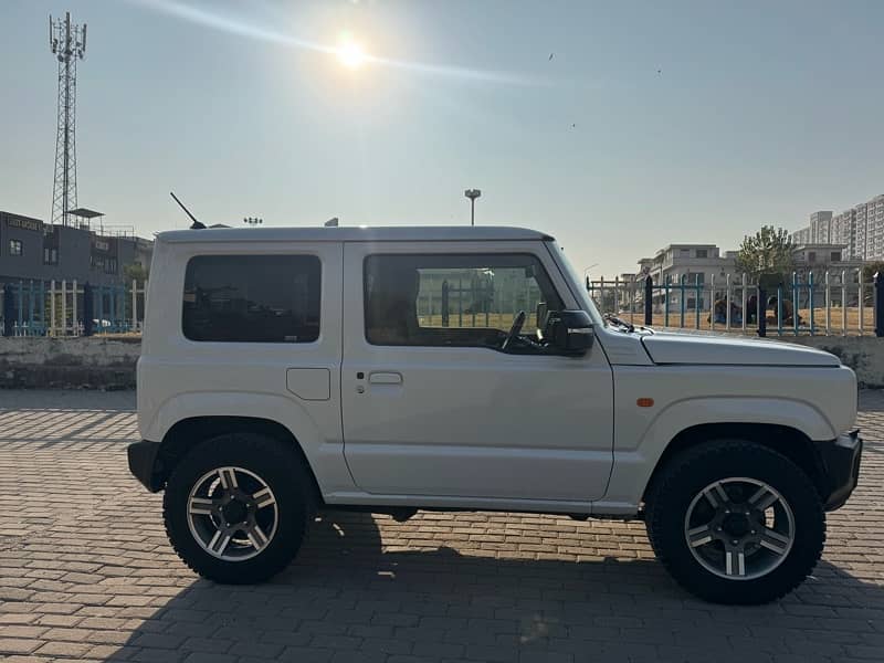 Suzuki Jimny 2020 1