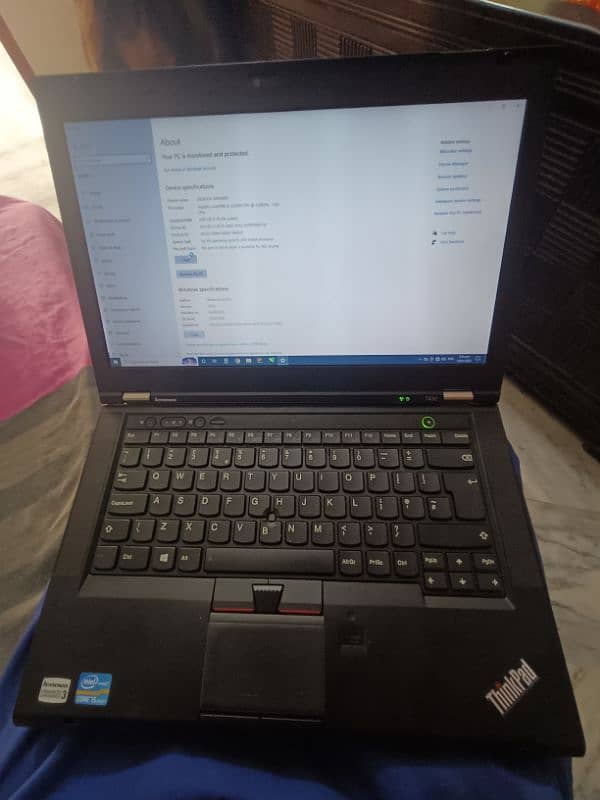 Lenovo Thinkpad t420 i5 3rd generation 8gb ram 500 gb hard 1