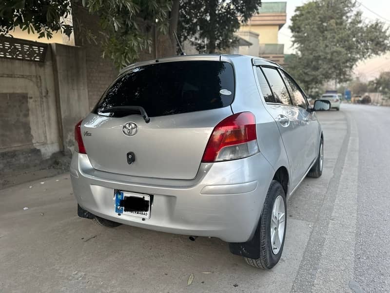 Toyota Vitz 2008 7