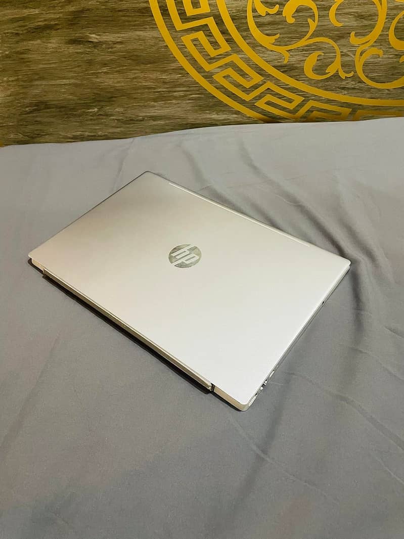 Hp Pavilion 10th Gen Core i5 Metal Body Slim Look SSD NVMe 512GB. . 6