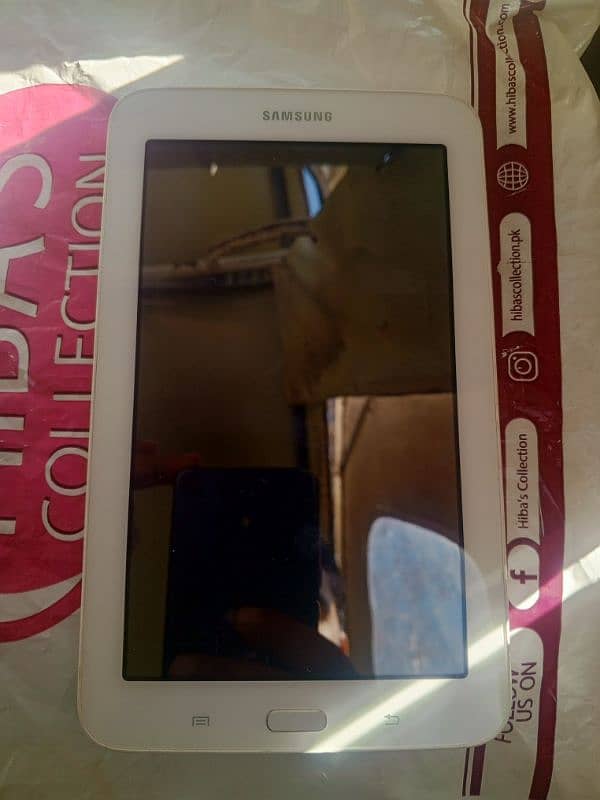 Samsung tablet 1