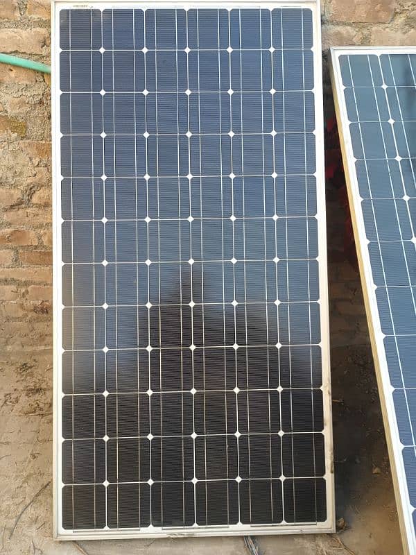 local ups 1000watt 12volt 2 solar panel 200watt 200 battery all ok 5