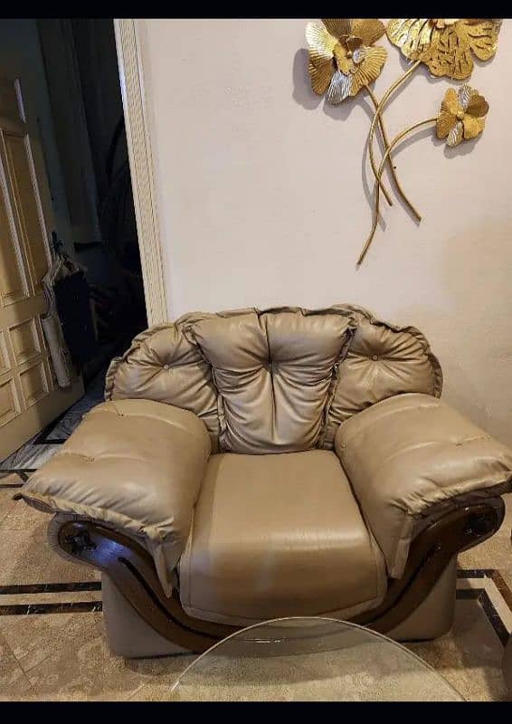 4 seater sofa 1