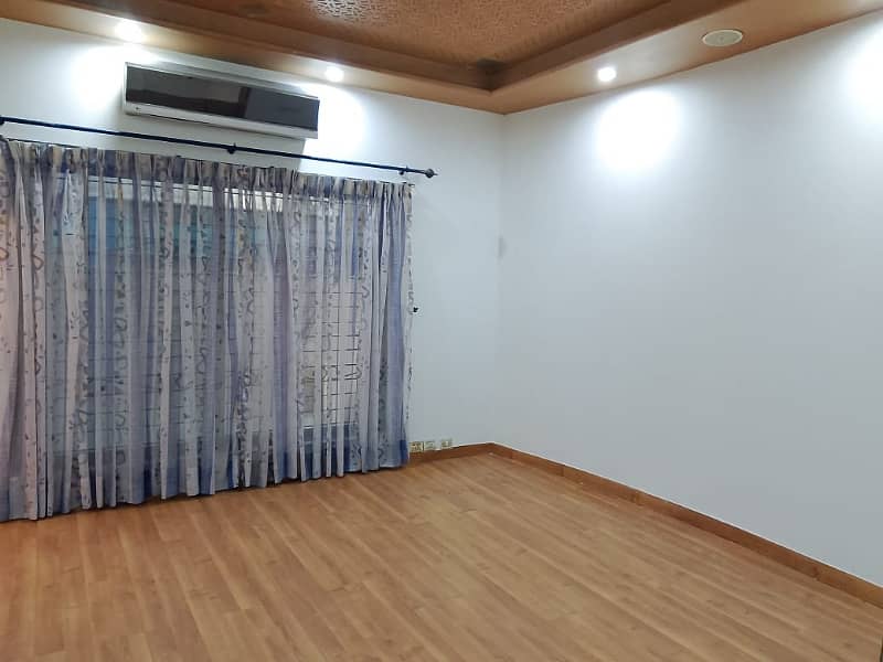 1 Kanal Lower Portion For Rent in DHA Phase 3, Block Z, Lahore Cantt. 15