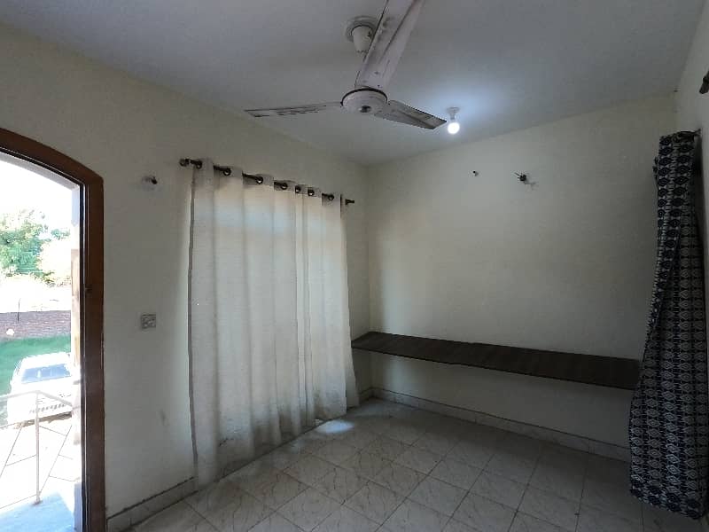 3 Marla Flat For Sale In Edenabad Lahore 7