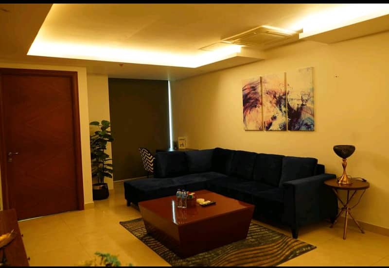 Presidential one Bedroom Apartment Gold Crest Mall 13