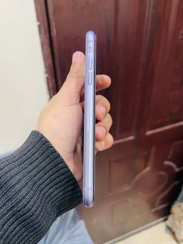 iPhone 11 128gb PTA Approved 2