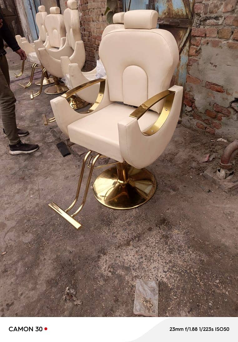 Cutting chair/Shampoo unit/Massage bed/Troly/Saloon chair 5