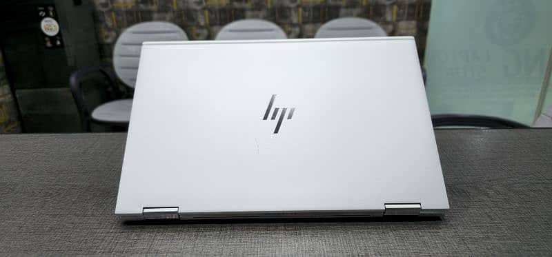 Hp Elitebook 1030 G7 x360 Daimound cut i7 10th Generation 7