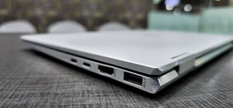 Hp Elitebook 1030 G7 x360 Daimound cut i7 10th Generation 13