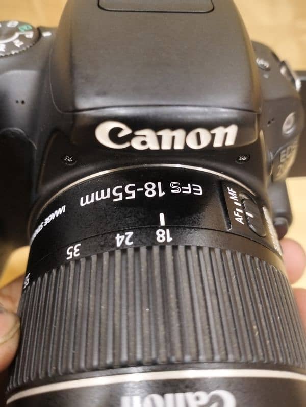 CANON EOS 200D DSLR Camera 10/10 condition 4