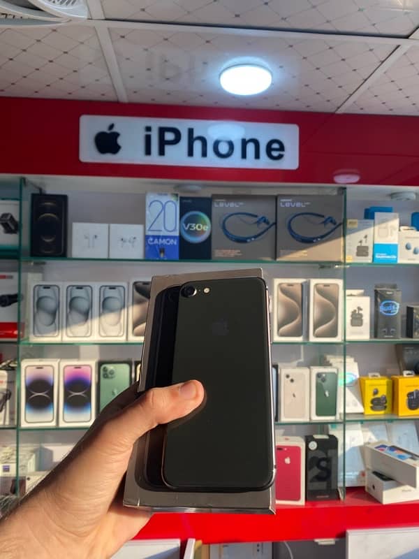 IPHONE 8 256 GB 78 HEALTH WITH BOX 0