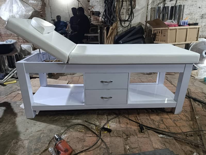 Massage bed/Saloon furniture/Cutting chair/Shampoo unit//Troly 3