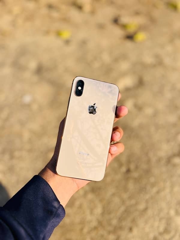 iphone xs pta approved with box 10/10 0