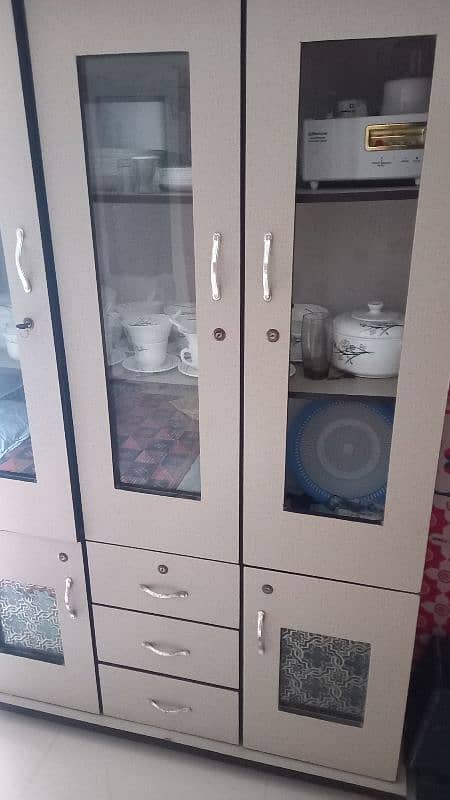 Divider Cupboard Almari 4