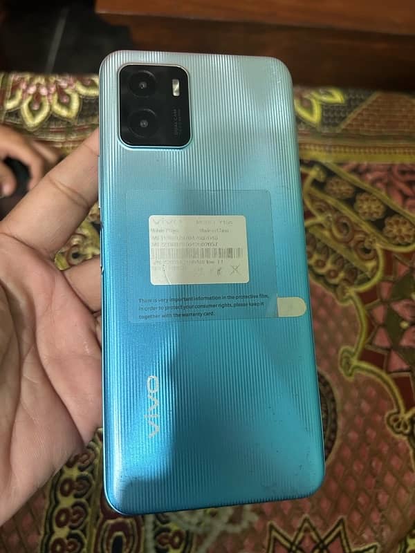 vivo y15s 6/128 gb 0