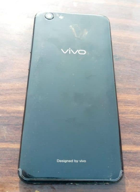 vivo y71 10/10 condition and only 2 month use 2