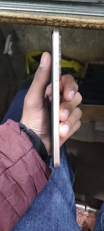 vivo y17s lush condition 4+4 128gb 2