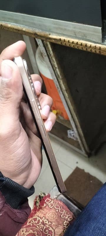 vivo y17s lush condition 4+4 128gb 6