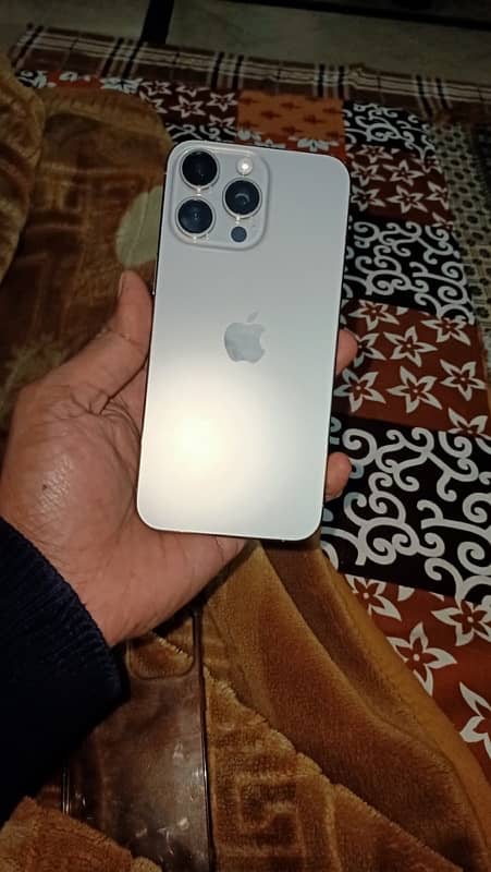 I phone 15pro max 256 gb 10