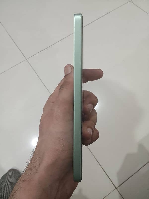 Redmi Note 13 in mint condition 4