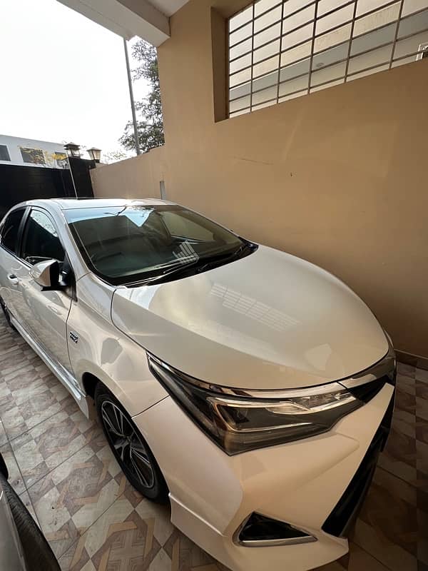 Toyota Altis Grande 2019 1