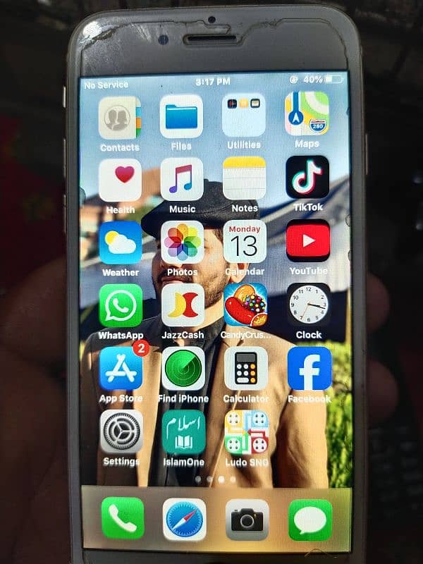 IPHONE 6 URGENT SALE 5