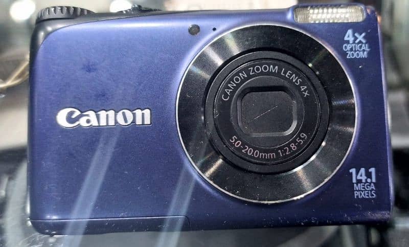 Digital Camera Canon A2200 14.1 Megapixel 0