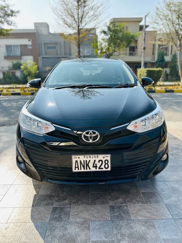 Toyota Yaris ATIV 2022 5