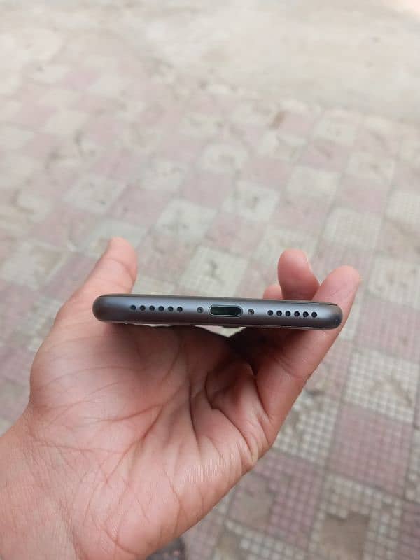 Iphone 8 Non Pta for sale 4