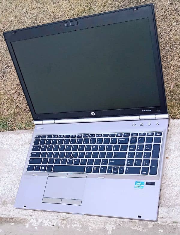 HP CORE i7 NEW CONDITION LAPTOP EVERYTHING OK 2