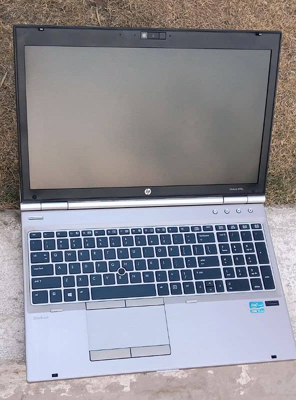 HP CORE i7 NEW CONDITION LAPTOP EVERYTHING OK 3