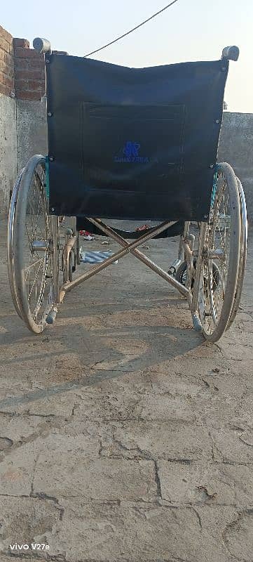 wheel chair for patient 3