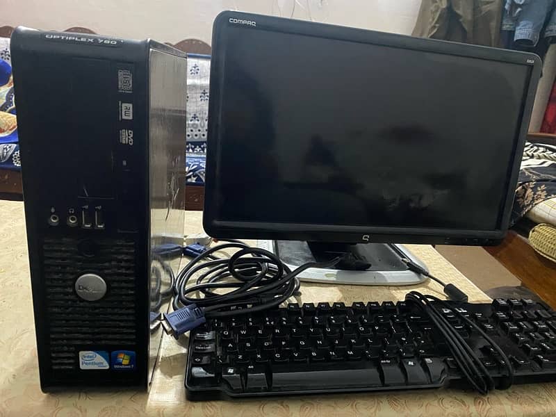 Dell Cpu / compaq LCD monitor/ All Cables and 2