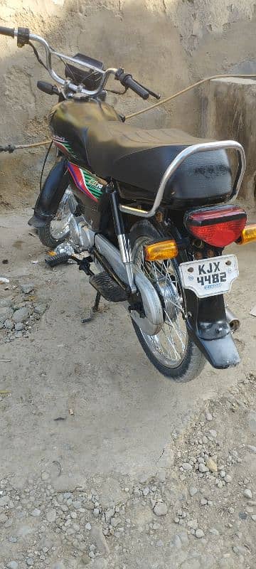 honda bike 10by 8 condition all engine all okay 3