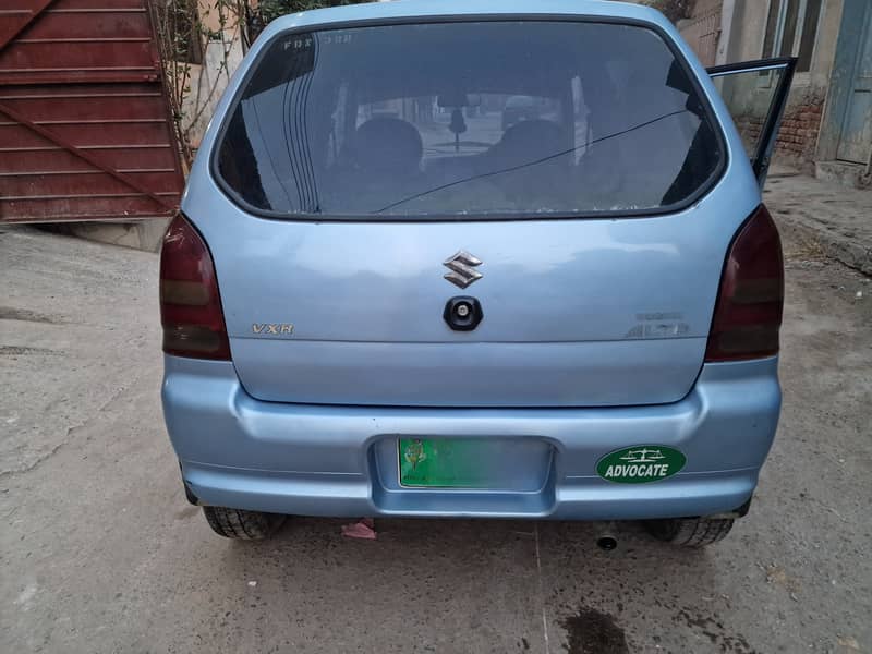 Suzuki Alto 2000 1