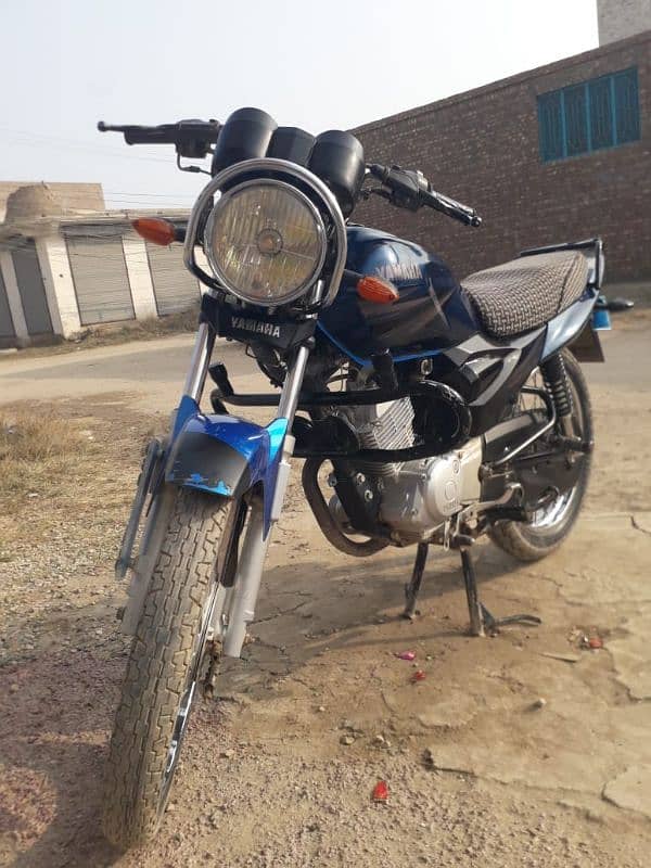 Yamaha YB125Z 6