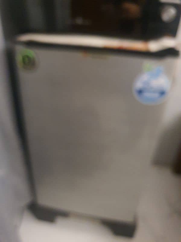 Dawlance mini fridge. 2