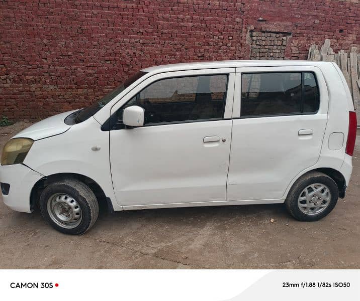 Suzuki Wagon R 2018 5