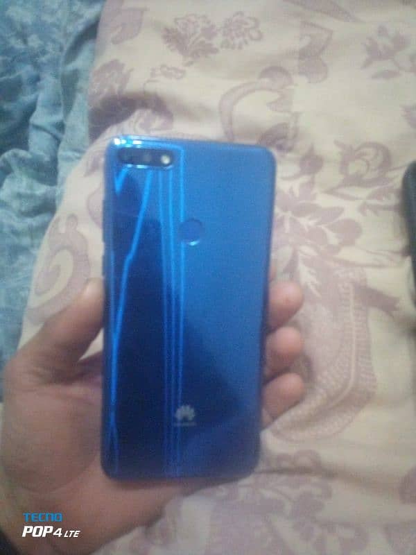 Huawei y7 prime /3gb ram 32 memory 0