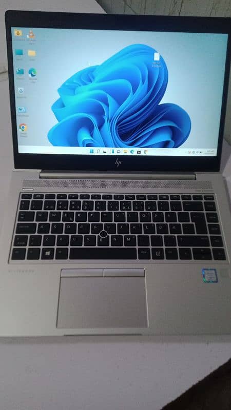 HP 840 G5 core i5 8th generation 0